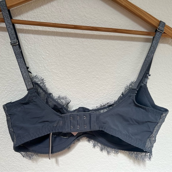 Sexy Shimmery Blue Victoria’s Secret Dream Angels Pushup without padding bra - Picture 4 of 7